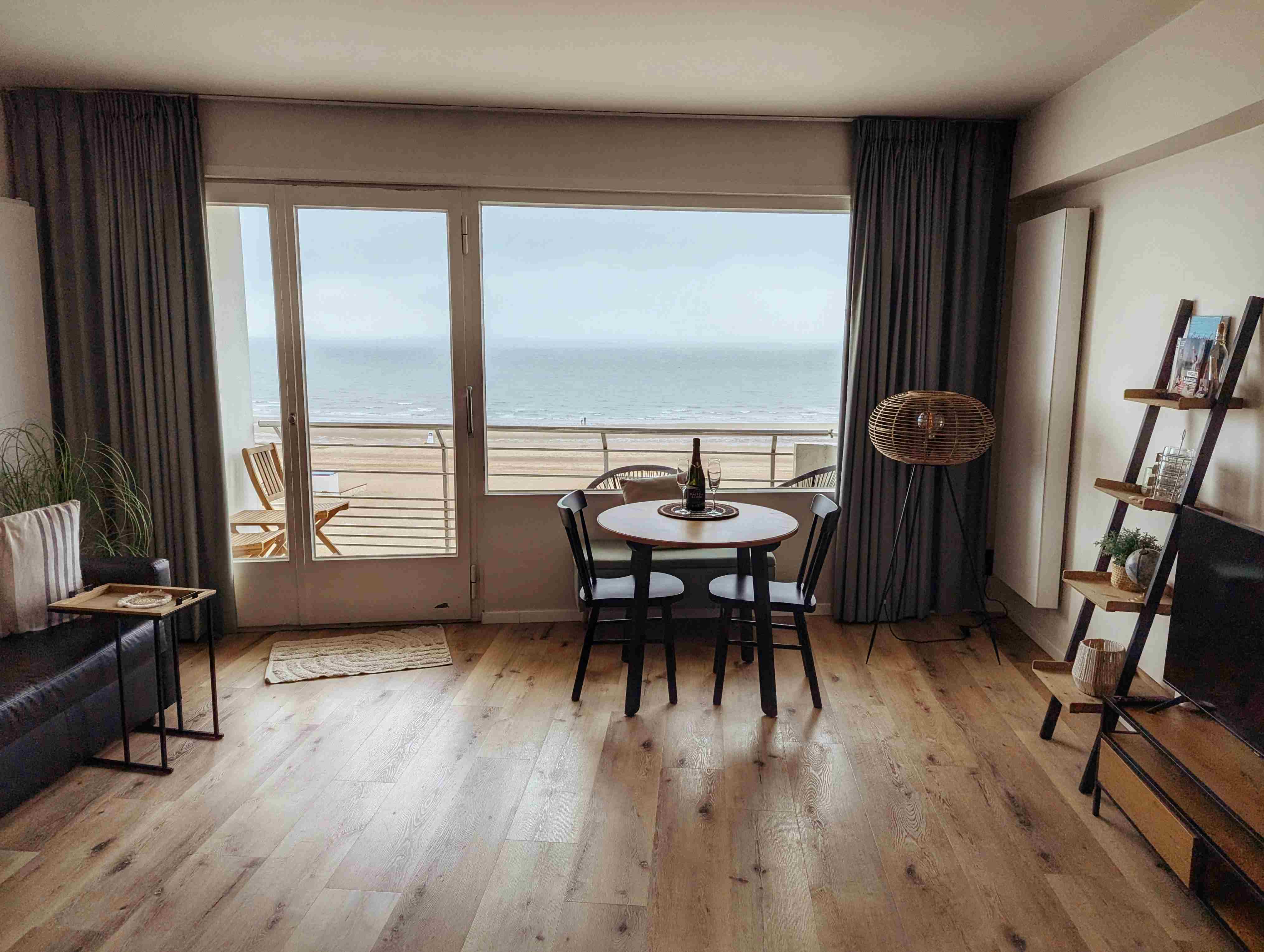 Appartement avec vue sur la mer